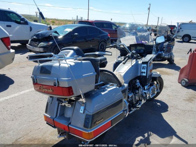 1986 HONDA GL1200 1HFSC1456GA216263 Photo 3