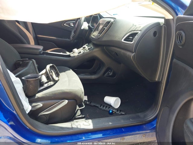 1C3CCCAB1GN109736 Chrysler 200