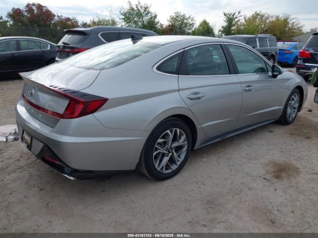 2021 HYUNDAI SONATA 5NPEL4JA6MH106473 Photo 3