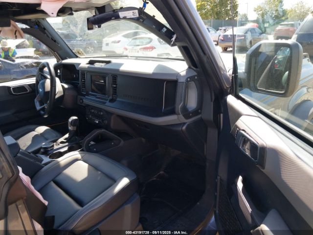 2023 FORD BRONCO 1FMDE5BH0PLB87554 Photo 4