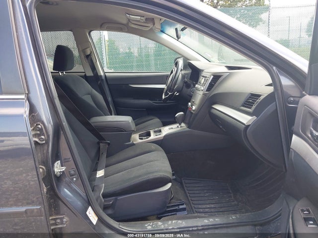 Продаж на аукціоні авто 2013 Subaru Outback 2.5i Premium, vin: 4S4BRBCC0D3285508, номер лоту: 43191759