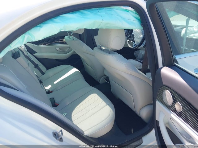 W1KZF8EB9MA961071 Mercedes-Benz m264