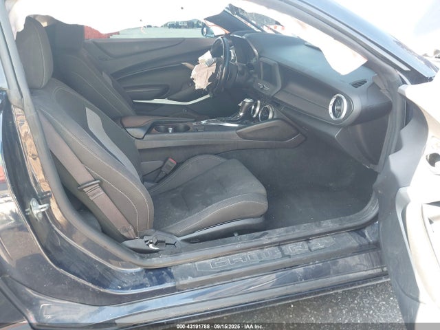 Продажа на аукционе авто 2016 Chevrolet Camaro 1lt, vin: 1G1FB1RS2G0143999, номер лота: 43191788