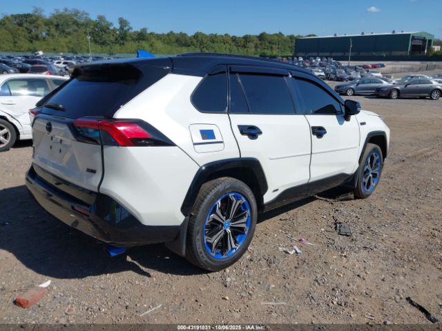 2022 TOYOTA RAV4 PRIME JTMEB3FVXND082517 Photo 3