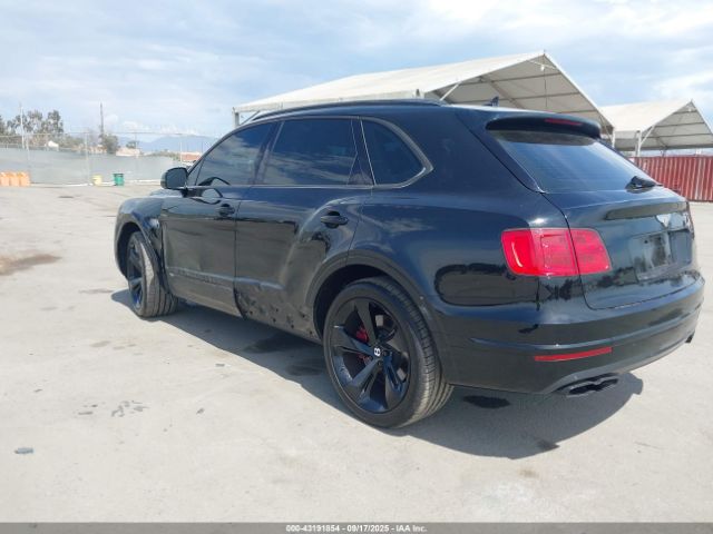 2019 BENTLEY BENTAYGA SJAAM2ZV5KC024557 Photo 2
