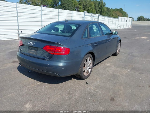 2010 AUDI A4 WAUBFAFL2AN006320 Photo 3