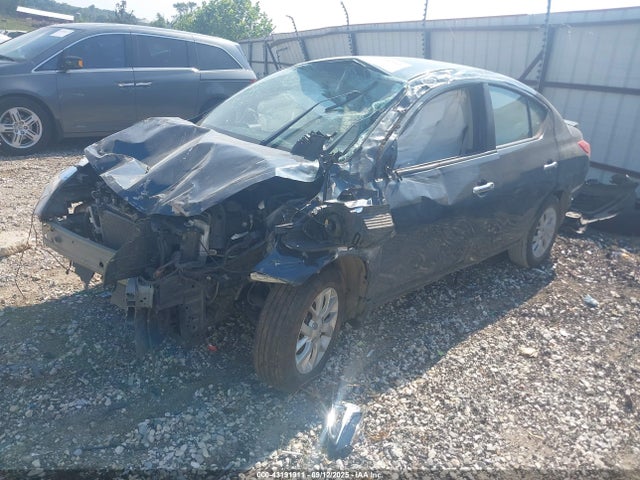 Nissan 2017 2017 3N1CN7AP9HL889031 Image 2