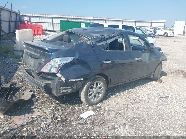 Nissan 2017 2017 3N1CN7AP9HL889031 Image 4