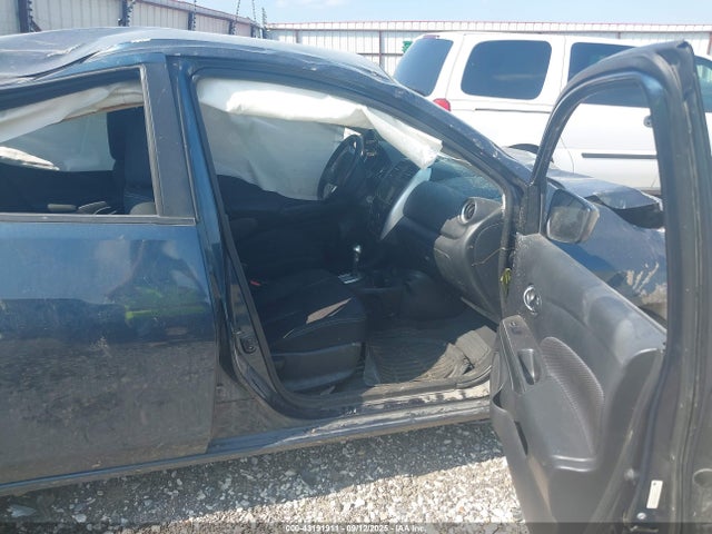 Nissan 2017 2017 3N1CN7AP9HL889031 Image 5