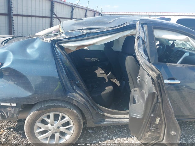 Nissan 2017 2017 3N1CN7AP9HL889031 Image 8