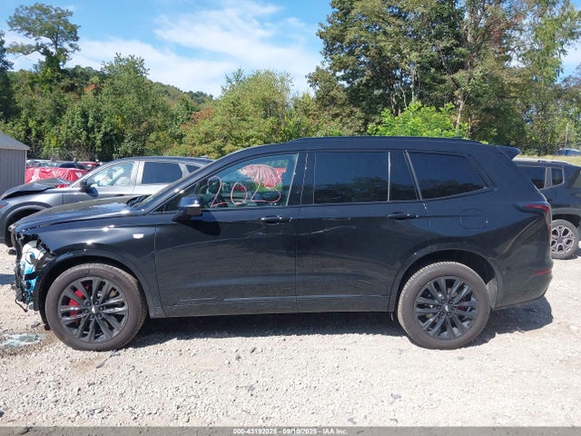1GYKPGRS7RZ734199 Cadillac lgx