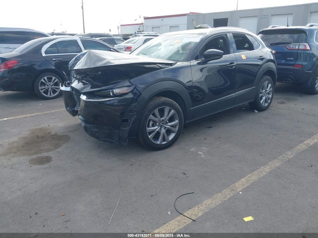 Mazda py 2022 3MVDMBDL4NM449822 Image 2