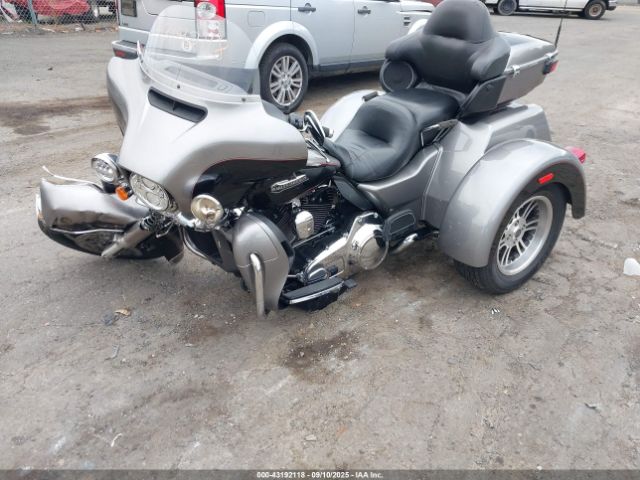 2016 HARLEY-DAVIDSON FLHTCUTG 1HD1MAL12GB850406 Photo 1