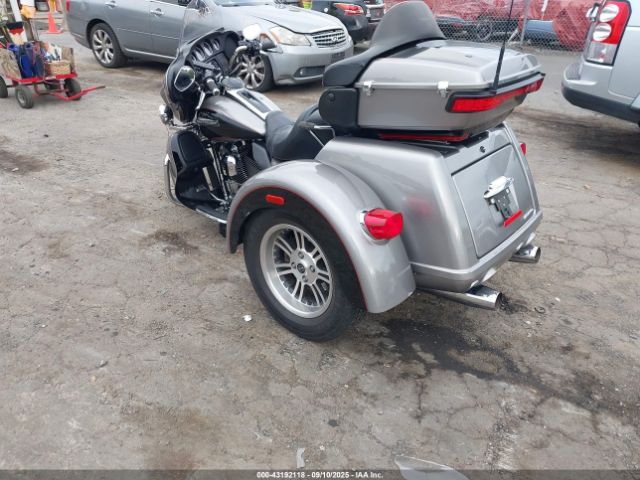 2016 HARLEY-DAVIDSON FLHTCUTG 1HD1MAL12GB850406 Photo 2