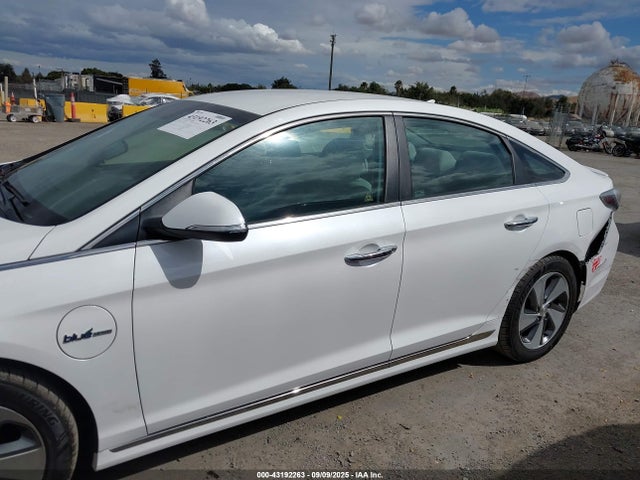 KMHE14L2XHA074664 Hyundai Sonata