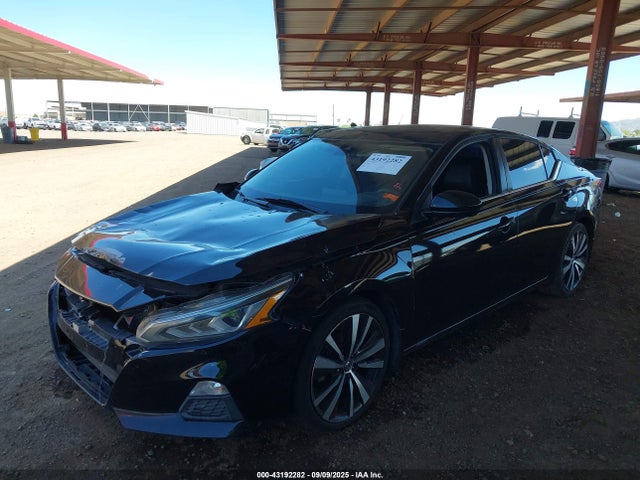 Nissan Altima 2020 1N4BL4CV7LC173229 Image 2