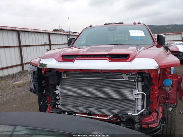 GMC l5p 2025 1GT4UNEY7SF256265 Image 13
