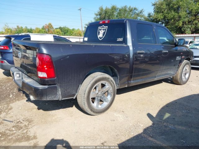 2015 RAM 1500 1C6RR6KT4FS566478 Photo 3