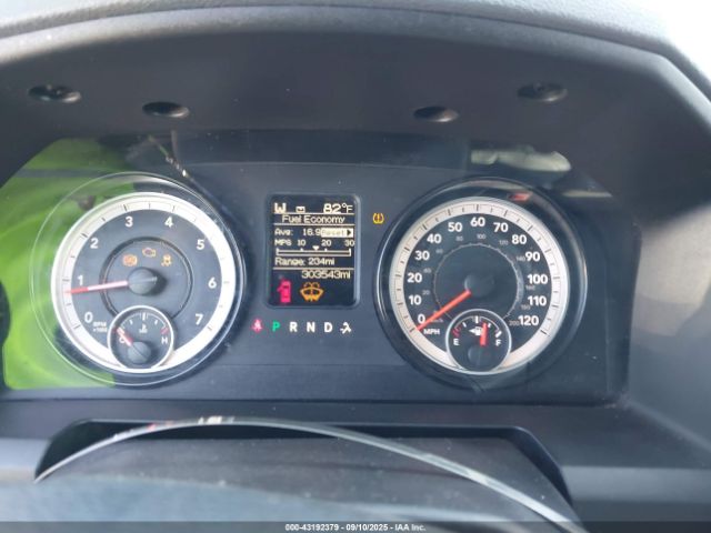 2015 RAM 1500 1C6RR6KT4FS566478 Photo 6