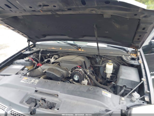 2011 CADILLAC ESCALADE 1GYS4AEF9BR304677 Photo 9