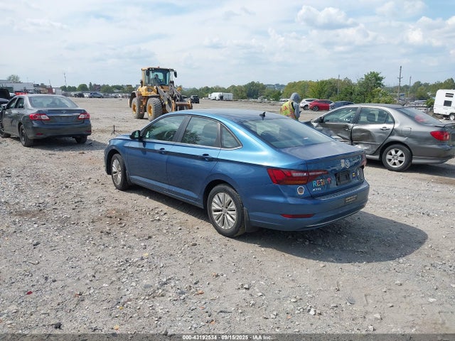 Volkswagen 1.4 tsi 2019 3VWC57BU6KM210736 Image 3