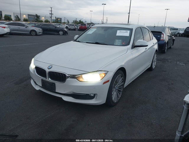 BMW 328I 2014 WBA3A5G58ENP30982 Image 2