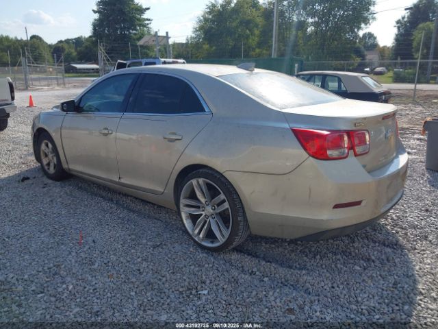 2015 CHEVROLET MALIBU 1G11D5SL3FF125683 Photo 2