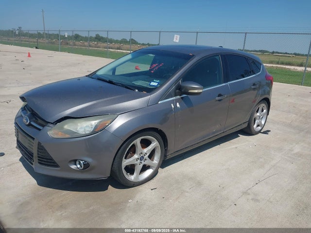 Ford 2014 2014 1FADP3N20EL430101 Image 2