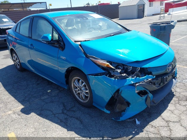 2017 JTDKARFP4H3004836 main image