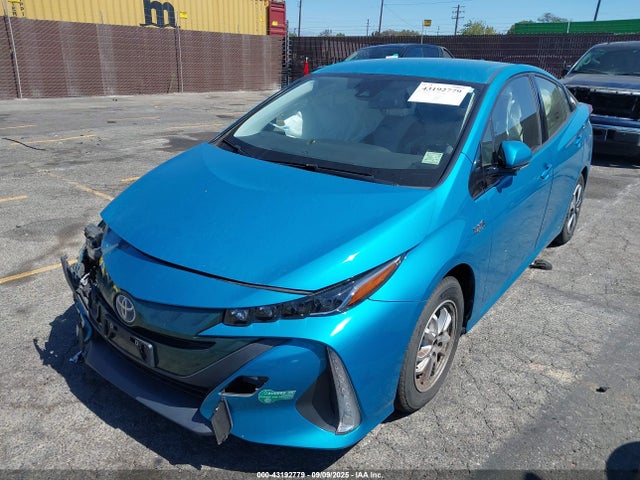 Toyota 2zr-fxe+1nm 2017 JTDKARFP4H3004836 Image 2