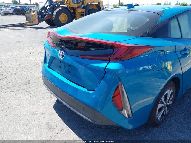 Toyota 2zr-fxe+1nm 2017 JTDKARFP4H3004836 Image 4