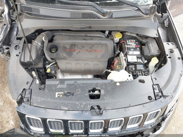 Jeep 2020 2020 3C4NJDBB0LT132109 Image 17