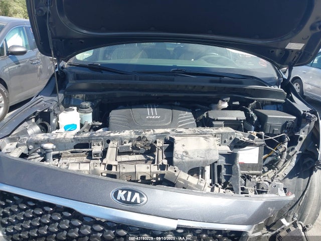 KNDMB5C11H6339419 KIA 2017