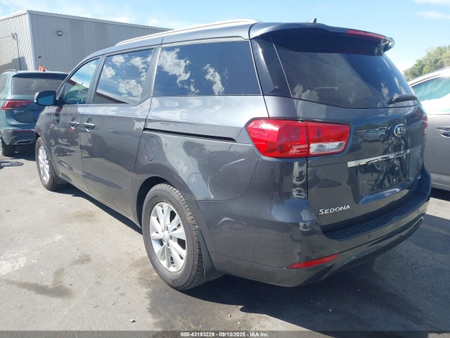 KNDMB5C11H6339419 KIA 2017