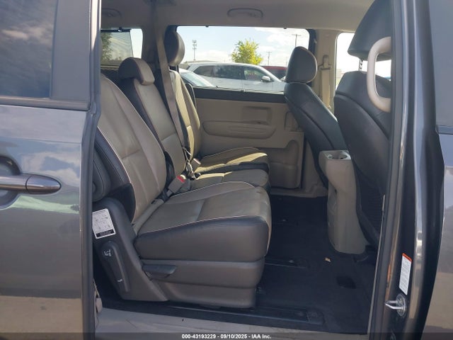 KNDMB5C11H6339419 KIA 2017