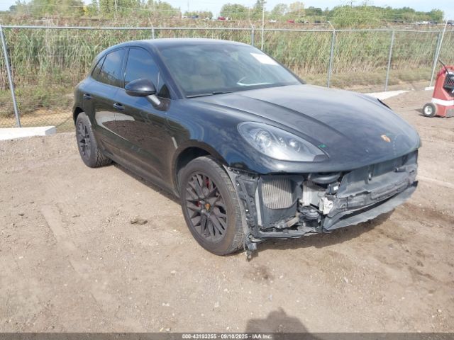 2017 PORSCHE MACAN WP1AG2A54HLB54466 Photo 0