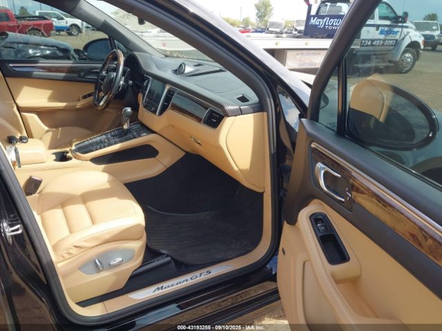 2017 PORSCHE MACAN WP1AG2A54HLB54466 Photo 4