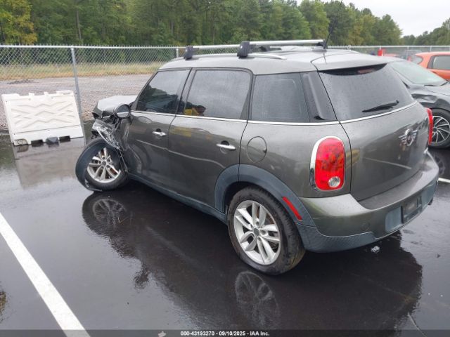 2011 MINI COOPER COUNTRYMAN WMWZB3C55BWM00384 Photo 2