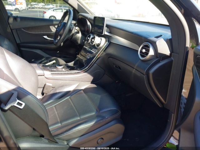 2018 MERCEDES-BENZ GLC 300 COUPE WDC0J4KBXJF340994 Photo 4