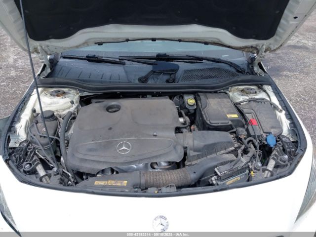 2015 MERCEDES-BENZ CLA 250 WDDSJ4EBXFN168012 Photo 9