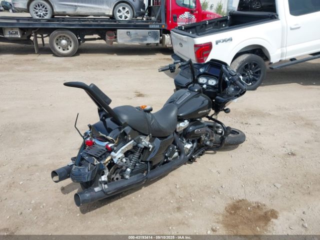 2019 HARLEY-DAVIDSON FLTRX 1HD1KHC1XKB632155 Photo 3