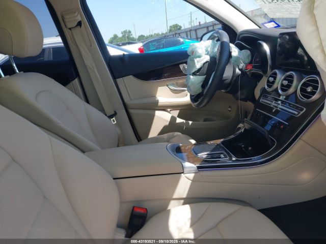 2022 MERCEDES-BENZ GLC 300 W1N0G8DB7NG083147 Photo 4