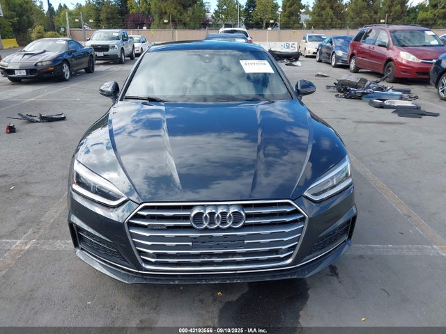 WAUENCF5XJA112549 Audi A5
