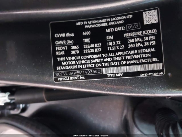 2021 ASTON MARTIN DBX SCFVUJAW8MTV03560 Photo 8