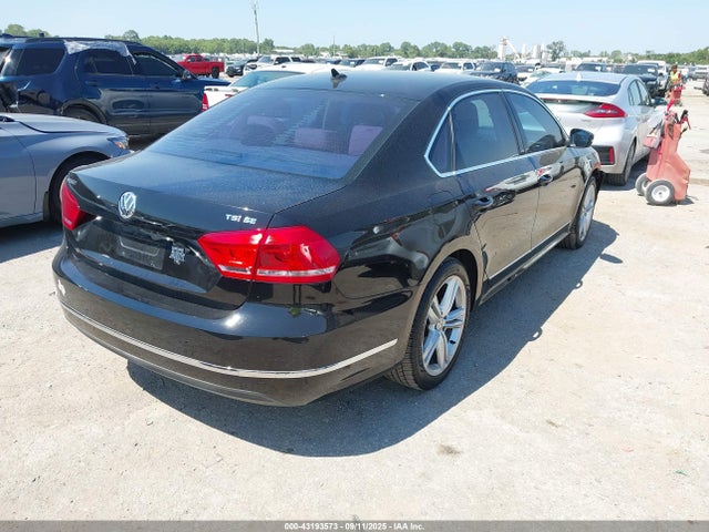 Volkswagen 2015 2015 1VWBS7A37FC055263 Image 4