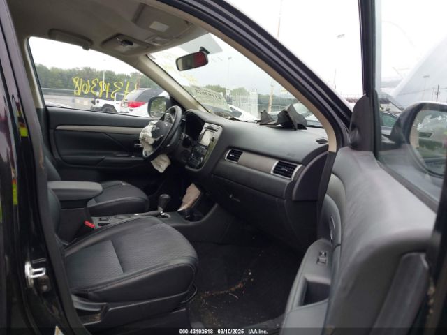 2015 MITSUBISHI OUTLANDER JA4AD3A31FZ008173 Photo 4