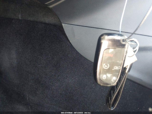 Продаж на аукціоні авто 2015 Jeep Grand Cherokee Limited, vin: 1C4RJFBG9FC171953, номер лоту: 43193640