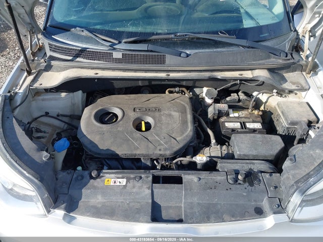 KIA dohc gdi nu 2015 KNDJX3A54F7803048 Image 10