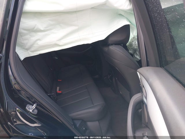 5UXTR9C51KLP92299 BMW X3