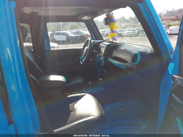 1C4BJWEG7HL566245 Jeep Wrangler